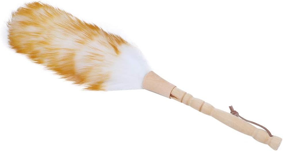 Soft Wool Duster with Wooden Handle G634163