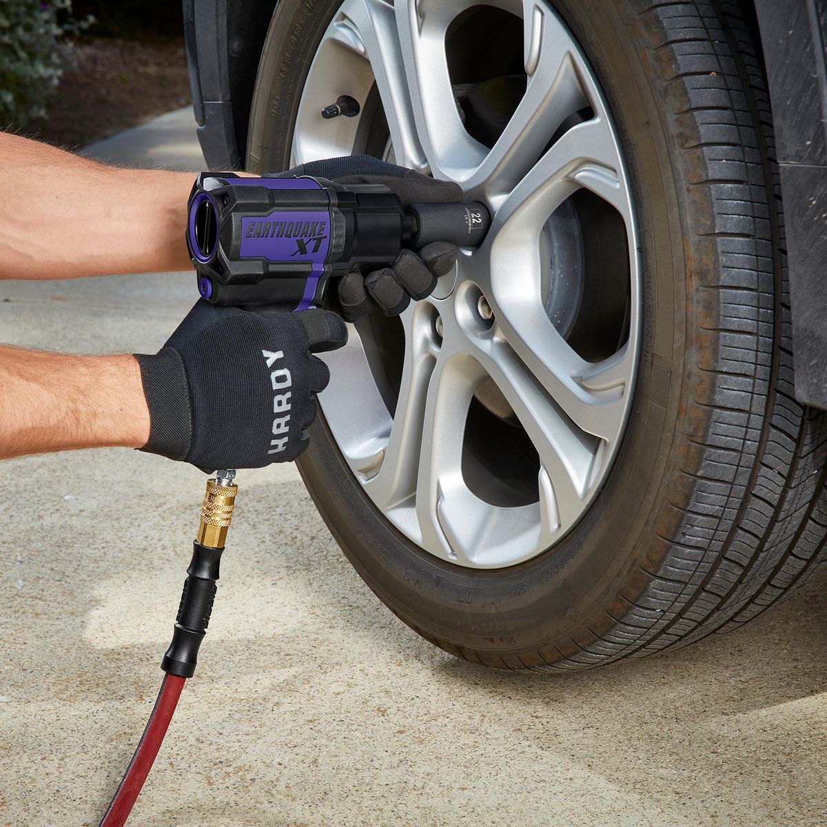 1/2 in. Composite Air Impact Wrench, 1200 ft-lbs T743