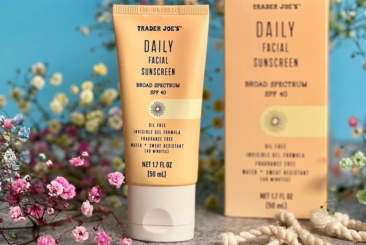 Daily Facial Sunscreen Broad Spectrum SPF 40 Oil Free Invisible Gel Formula, 1.70 Fl Oz Y914