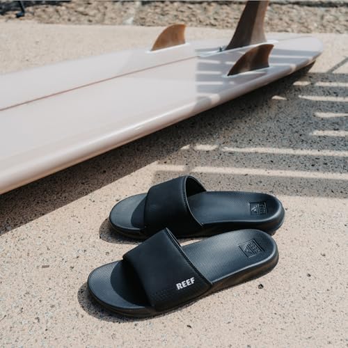 Men's Slide Sandal O47481
